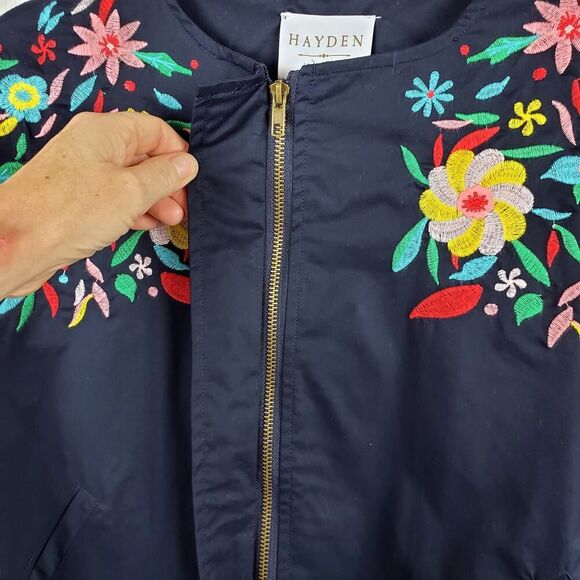 Hayden L.A. Floral Embroidered Jacket Black Size Small - Picture 7 of 10